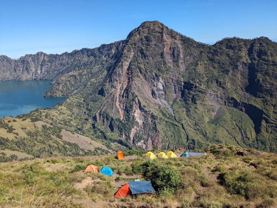 Overnight at Sembalun crater Rim 